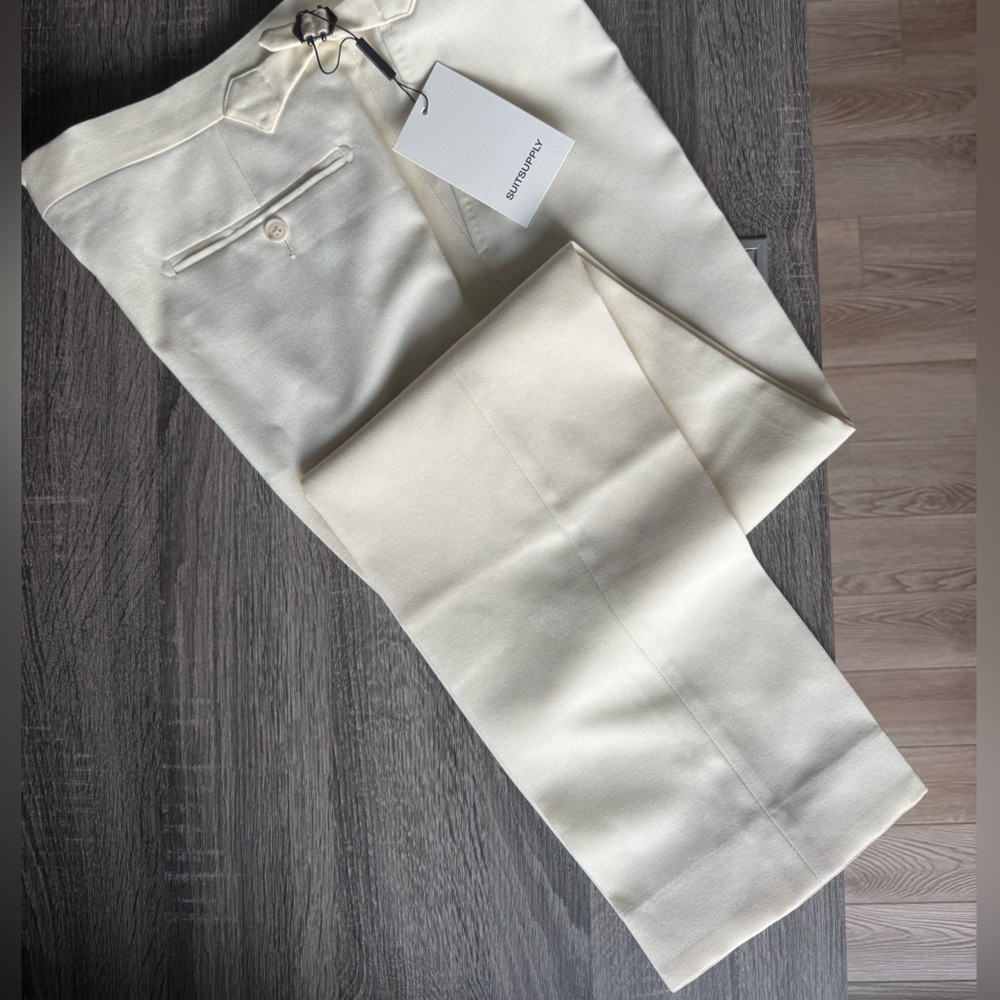 Suitsupply Cream Trouser w/ Side Tabs